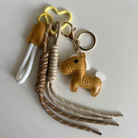 Pony - comprar online