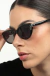 Óculos De Sol Feminino Gatinho Gwen Preto 249 na internet