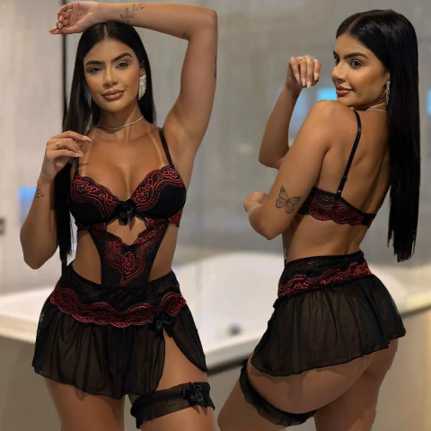 Body Sensual Sedução Com Saia