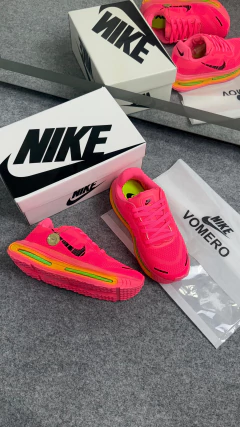 Imagem do VOMERO AIR ZOOM PINK (LUXO)
