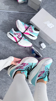 NB FUELCELL ELITE AZUL PINK (PRIME) na internet