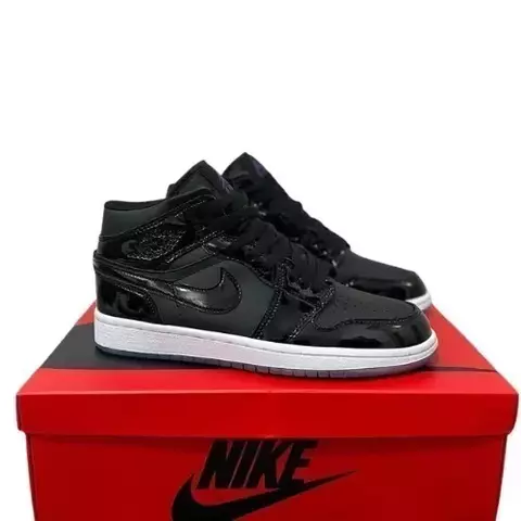Nike Air Jordan 1 Retro High OG "Black Space Jam" - comprar online