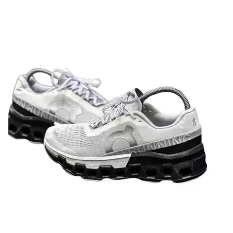 On Cloudmonster "White/Black" - comprar online