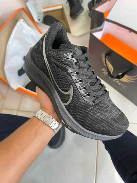 NIKE PEGASUS PRETO/GRAFITE - comprar online