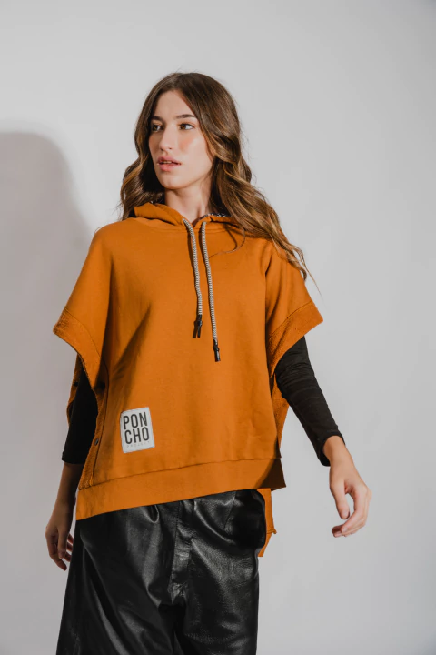 PONCHO HOODIE RÚSTICO TABACO