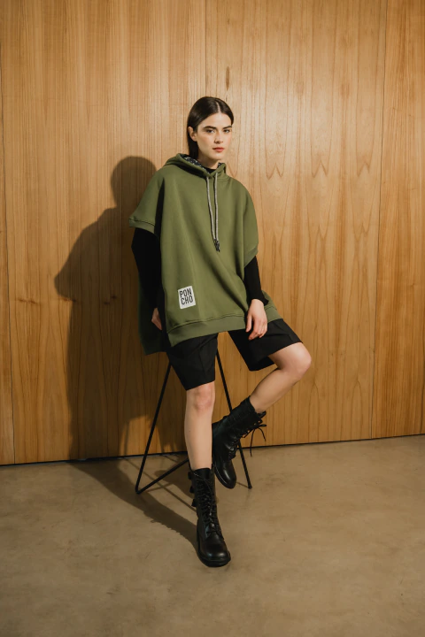 PONCHO HOODIE FRISA MILITAR