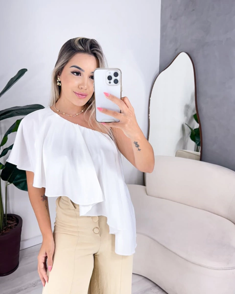 Batinha Gessica na internet