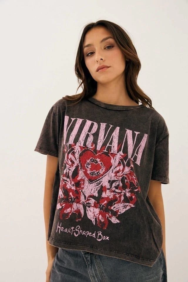 REMERA NIRVANA
