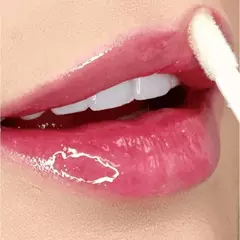 Batom Gloss Labial Látex Translúcido Max Love - 13 morango