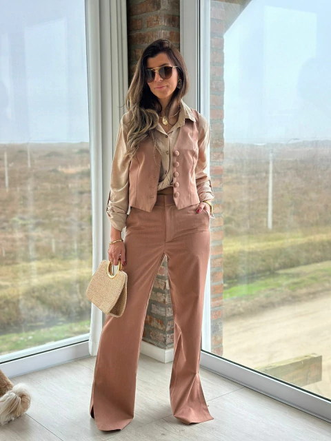 Conjunto Calça e colete Alfaiataria - comprar online