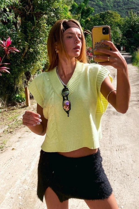 COLETE TRICÔ TRANÇAS PLAY - comprar online