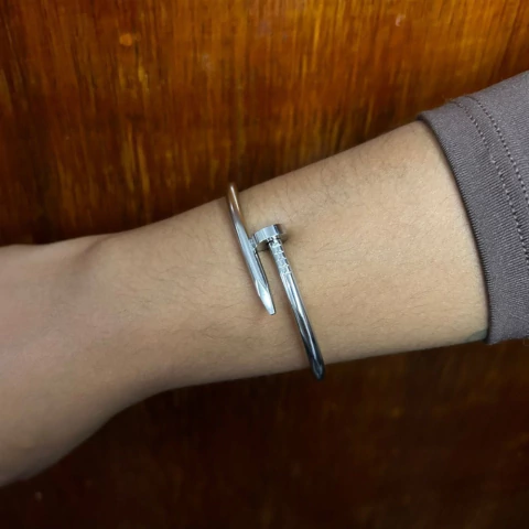 Bracelete de Prego Prata - comprar online