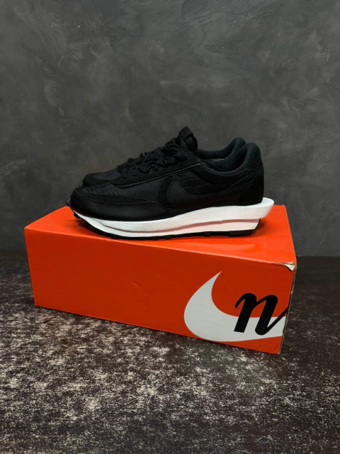 NIKE LD WAFFLE NYLON X SACAI - USADO - comprar online