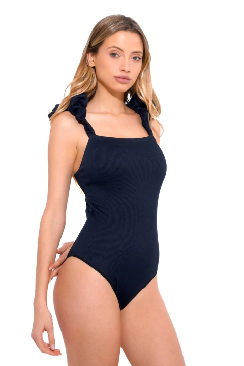 One Piece Gigi Gather - Total Black