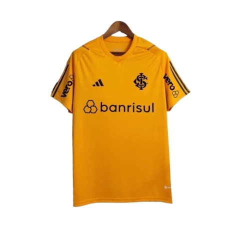 Camisa Internacional Treino 23/24 - Torcedor Adidas Masculina - Amarela com todos os patrocínios