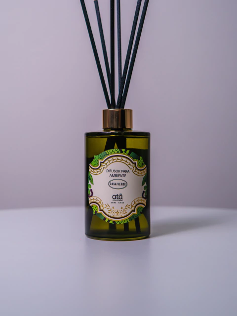 DIFUSOR COMPLETO DE VARETAS CASA VERDE 250 ML - comprar online