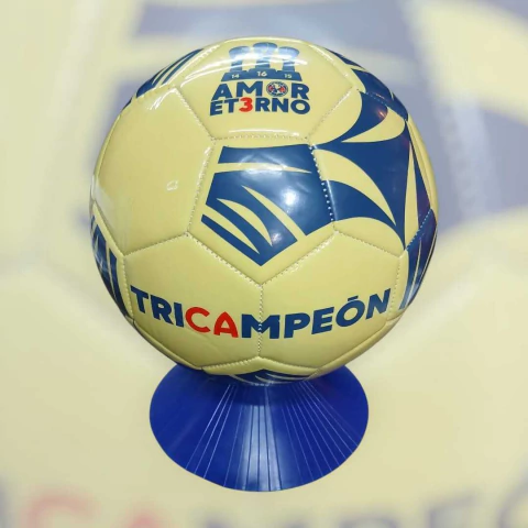 BALON AMÉRICA TRICAMPEÓN