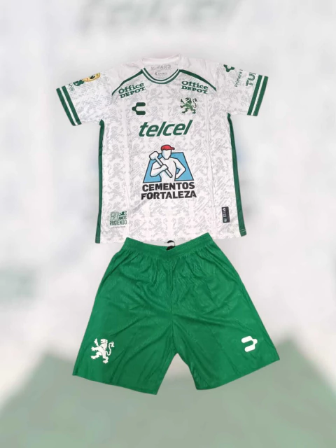 SET LIQUIDACION LEON SHORT VERDE - comprar en línea