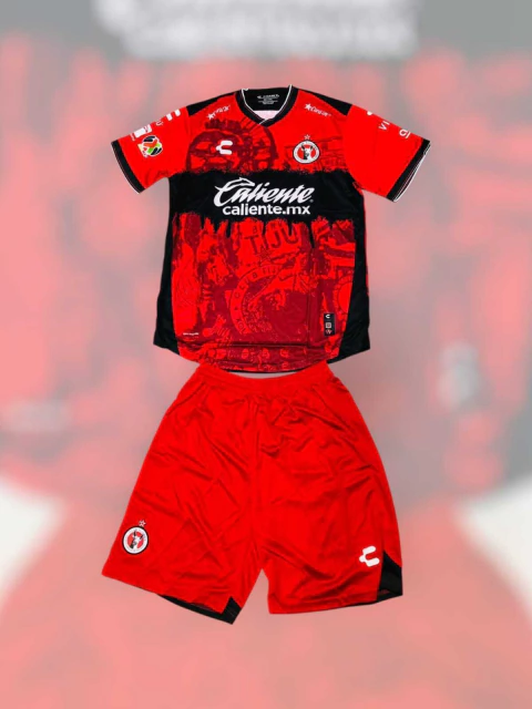 SET THAI AAA XOLOS LOCAL SHORT ROJO 25/26 - comprar en línea