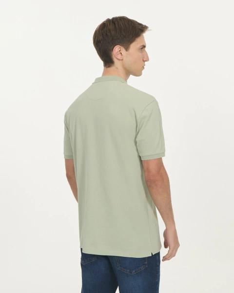 Remera con cuello Carilo - tienda online