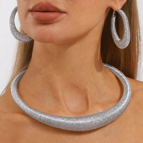 Colar Chocker Textorizado