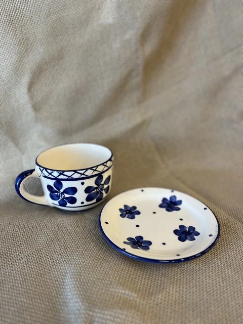 Cachepo Xícara Estampa Floral Colonial