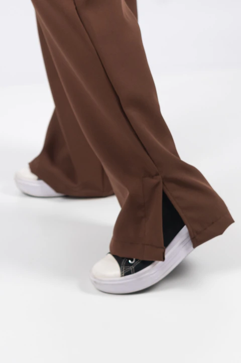 Pantalón Mónaco chocolate