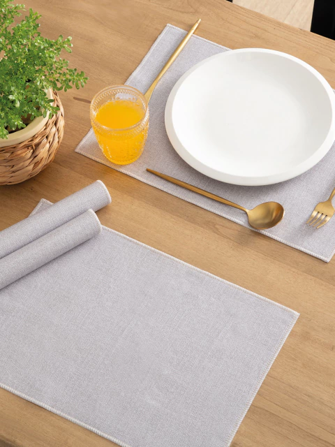 Set x4 individuales cuerina 40 x 28 cm