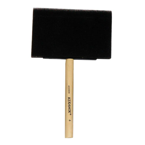 Pincel de Espuma Keramik Mousse Chato com cabo de madeira disponível nos tamanhos 4 100mm para pintura e artesanato.