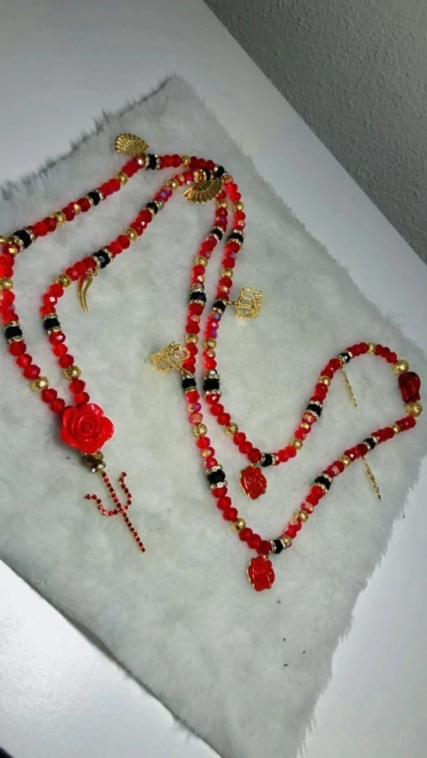 Fio de conta | Pombagira