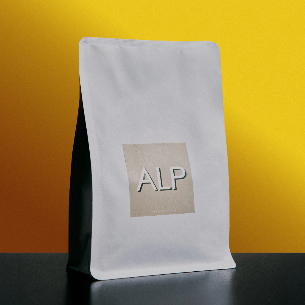 Café Especial EXOTIC ADRIANO - Bourbon Amarelo - Mantiqueira (MG) - Mel e Laranja