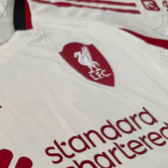 Liverpool Alternativa Crema Mac Allister Salah Match 25/26