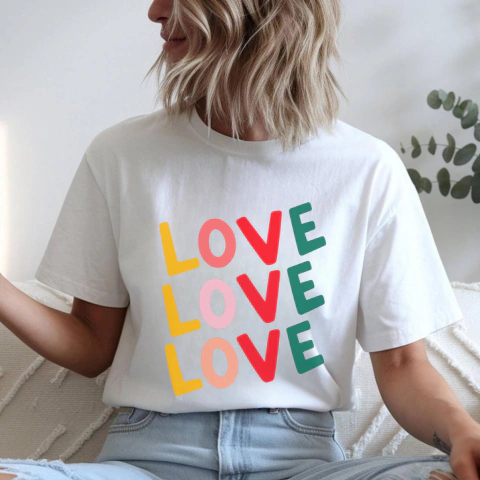 Camiseta Love Love