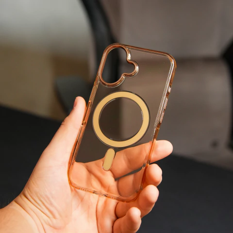 Case Acrílico Dourado iPhone 16 - Phone Store Shop