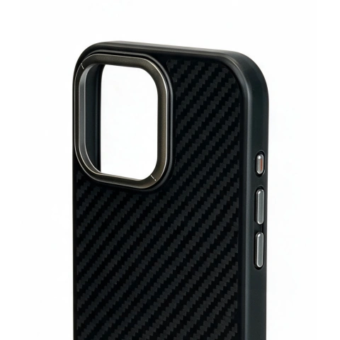 Case Defense Ultra Kevlar iPhone 16 Pro Max na internet