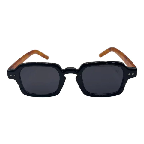 AMANDA - ACETATO | PRETO HASTE TARTARUGA | LENTE PRETA C4