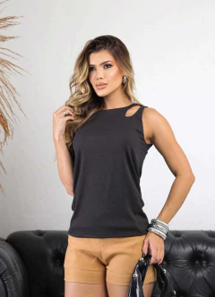 Blusa Canelada com Recorte na Alça - Nanny Bella