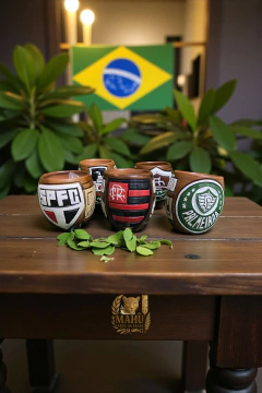 Caneca de Time em Cerâmica