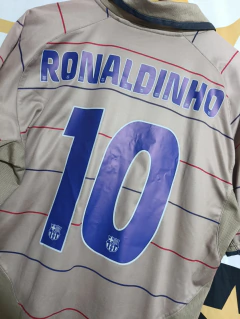 Camisa Barcelona 03/05 - Away e Third - Ronaldinho Gaúcho na internet