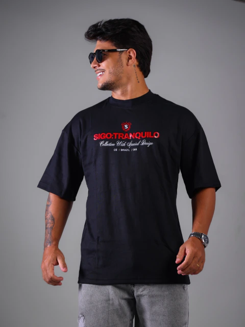 Camisa Oversized Estampada - Preta