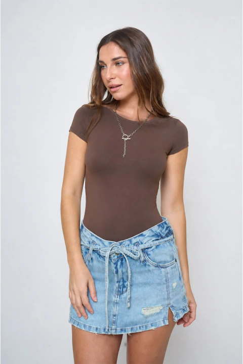 ART-3732 | | SHORT POLLERA ÓXIDO RIGIDO TIRO MEDIO GORSI JEANS