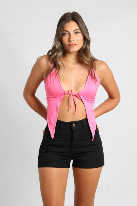 SH-46 | SHORT NEGRO AIKA CLASICO DOBLADO TIRO ALTO ANDAR JEANS RIGIDO