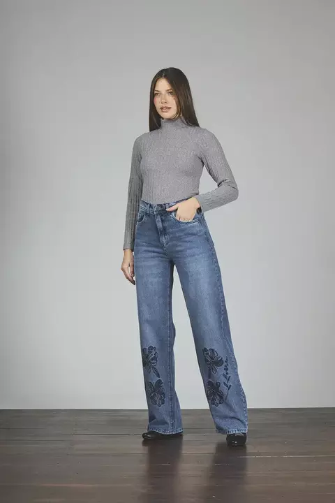 ART. 446 | BAGGY STONE BORDADO EN BOTA RÍGIDO TIRO ALTO TALLES 36 AL 46 CENITHO