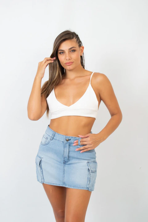 M-38 | MINI CELESTE CARGO HILO AZUL TIRO ALTO ANDAR JEANS