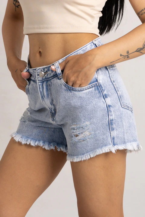 SH-131 | SHORT NEVADO LARGO CON ROTURA DESFLECADO TIRO ALT VERSUS RIGIDO