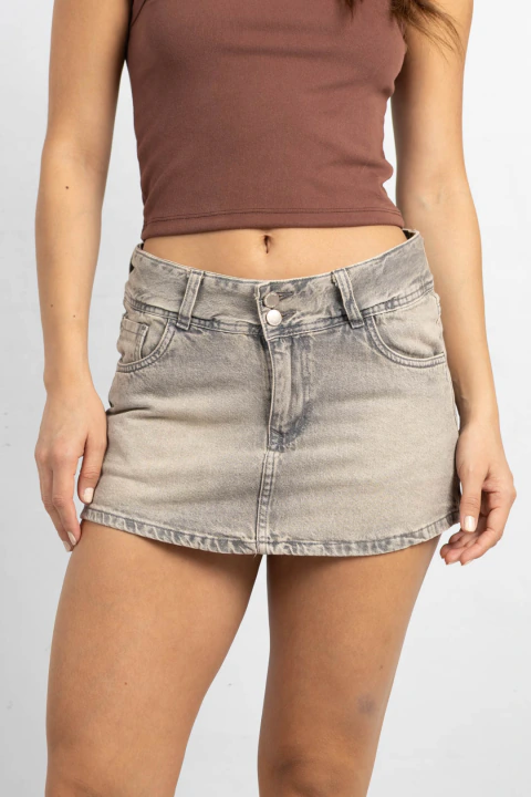 M-85 | SHORT POLLERA GRIS VINTAGE TIRO MEDIO RÍGIDO VERSUS