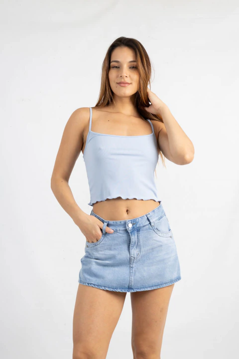 M-71 | SHORT POLLERA NEVADO CLARO TIRO MEDIO RÍGIDO VERSUS