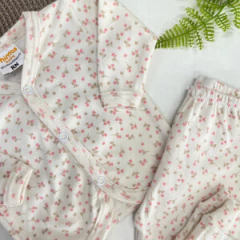 PIJAMA FLORES (2) MNA MIMOS BABY MIMOS BABY - comprar online