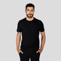 camiseta preto
