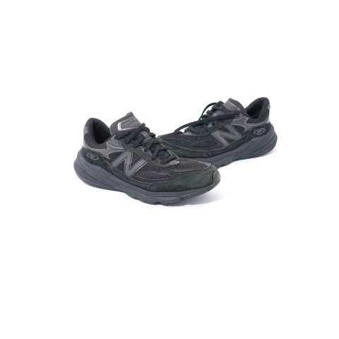 New Balance 990v6 Triple Black